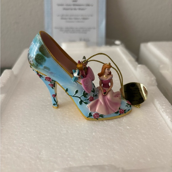 Bradford Exchange Disney Once Upon a Slipper Ornaments Sleeping Beauty and Ariel - Picture 9 of 15
